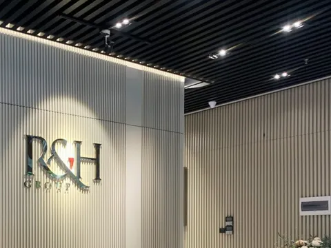 Tập đoàn R&H chậm thanh toán 82 tỷ đồng lãi trái phiếu