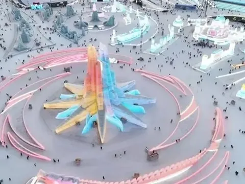 Choáng ngợp trước công viên băng tuyết lớn nhất hành tinh