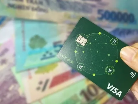 Một ngân hàng thu phí 150.000 đồng/tháng đối với tài khoản không phát sinh giao dịch trong 12 tháng