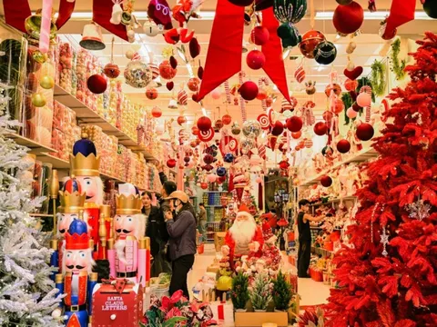 Giáng sinh 2025 đi chơi đâu ở Hà Nội?