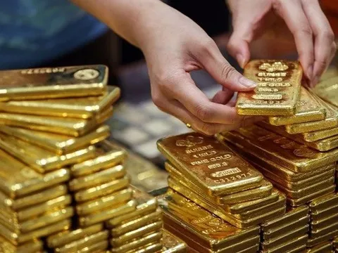 Giá vàng hôm nay 22/12: Vừa mở cửa đã vụt tăng