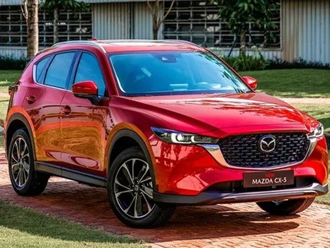 Chuyện gì thế này: Toyota Vios giảm giá sốc, Mazda CX-5 "phá giá" phân khúc SUV cỡ C