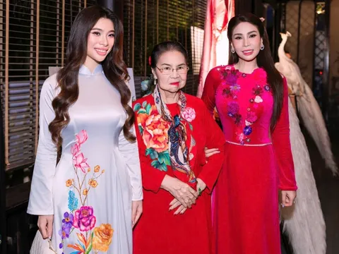 Lý Hương tỏa sáng trên sàn diễn áo dài, mẹ ruột và con gái theo sát cổ vũ