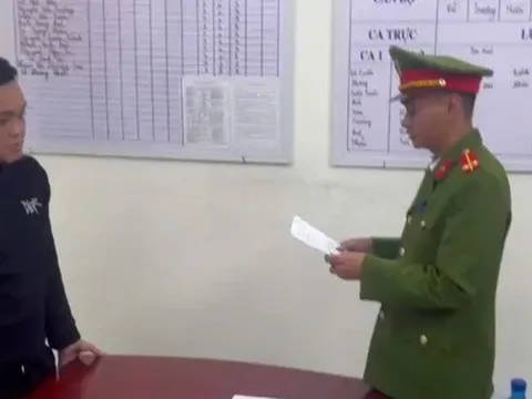 Thanh niên 2k mua ứng dụng ngân hàng giả có giao diện và tính năng giống hệt như thật để đi lừa đảo, công an tìm người bị hại