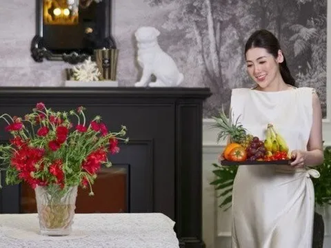 Mỹ nhân "theo chồng bỏ cuộc chơi", ở biệt thự 250 tỷ cao cấp nhất Hà thành