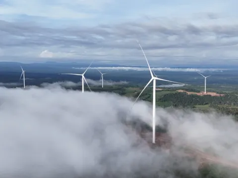 "Mỏ vàng xanh" xuyên biên giới của bầu Hiển đạt cột mốc lịch sử: Điện sạch từ Lào đang "chảy" về Việt Nam