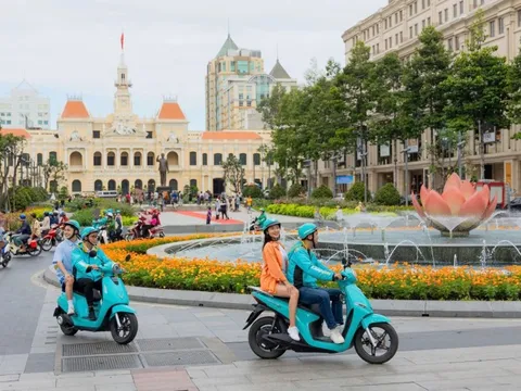 VinFast hợp tác CEP hỗ trợ tài xế TP HCM chuyển đổi 400.000 xe ôm sang xe máy điện trả góp lãi suất 0%