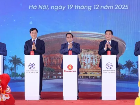 Thủ tướng yêu cầu đẩy nhanh tiến độ các dự án chào mừng Đại hội XIV của Đảng