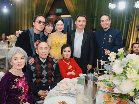 Nữ ca sĩ "giàu nhất Việt Nam" tổ chức tiệc mừng 60 năm ngày cưới cho bố mẹ chồng tỉ phú