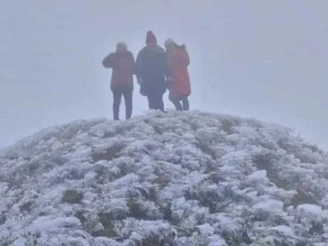 Không khí lạnh dồn sâu xuống miền Trung, dự báo nơi lạnh dưới 8 độ C