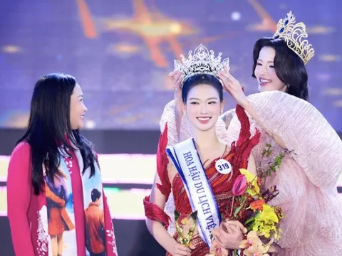 Người đẹp đến từ Hà Nội đăng quang Hoa hậu Du lịch Việt Nam 2026