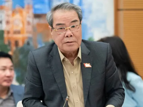 Tiền lương của công chức chưa bảo đảm được đời sống do giá cả ngày càng tăng