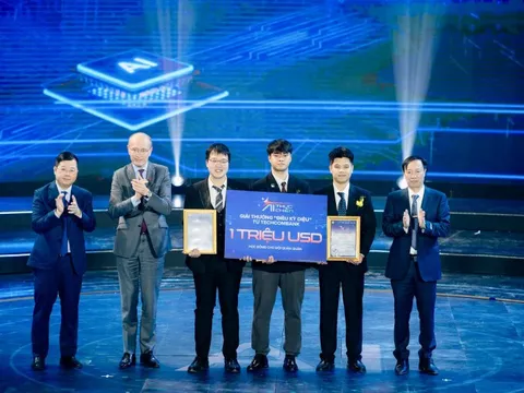Lộ diện quán quân mùa 1 “A.I thực chiến” - Chủ nhân giải thưởng lên đến 1 triệu USD từ Techcombank