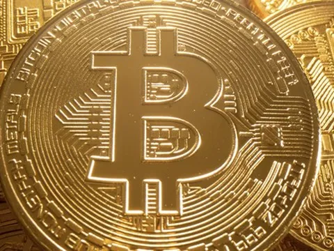 Thị trường tiền số hôm nay, 13-1: Bitcoin quay lại đường đua lớn