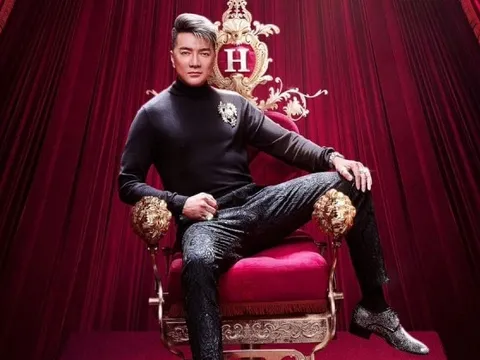 "Ông hoàng nhạc Việt" đình đám một thời: Tuổi 55 chủ yếu hát phòng trà, liên tiếp bán tài sản