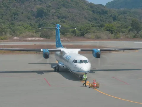Xuất hiện đường bay ngắn kỷ lục tại Việt Nam, khách vừa thắt dây an toàn chưa kịp nóng chỗ máy bay đã hạ cánh