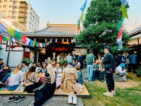 Thực hư cảnh tượng ‘Phật bay’ ở Nhật Bản: Hoàn toàn có thật!