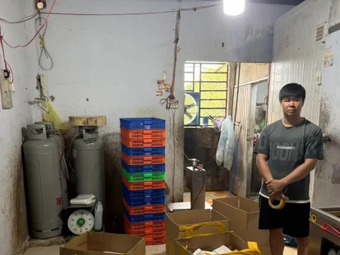 Giật mình với quy trình 'phù phép' thịt heo thành thịt nhím, đà điểu và bắp dê Úc