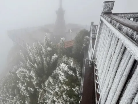 Miền Bắc đón đợt không khí lạnh cường độ cực mạnh, dự báo rét buốt đến khi nào?