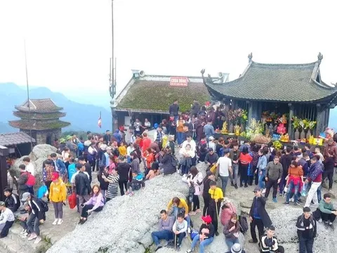 Tin vui: Yên Tử, Cố đô Huế có thể miễn phí, giảm giá vé tham quan cho hàng triệu khách từ năm nay