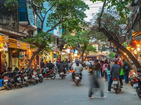 Vượt thách thức đến từ 2 cường quốc, Việt Nam ghi dấu 2025 bùng nổ xuất khẩu