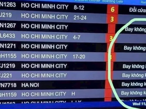 Choáng với cảnh "Bay không khách" đỏ rực sân bay, lý do vé Tết đắt là đây