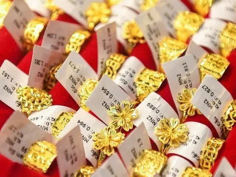 Có 1 tỷ đồng, có nên mua vàng nhẫn để đợi giá tăng lên 200 triệu đồng/lượng?