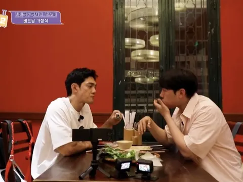 Món Việt lên đài Hàn Quốc, khách mời nổi tiếng ăn không ngừng, còn phải gọi thêm lần 2