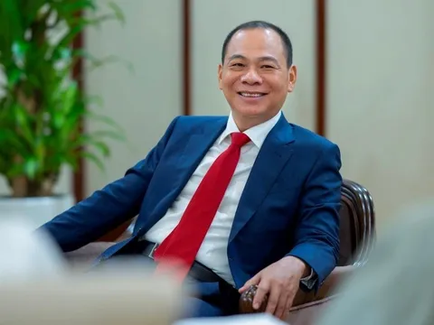 Tỷ phú Phạm Nhật Vượng đào tạo AI miễn phí, trả thêm 8 triệu đồng/tháng cho 500 học viên