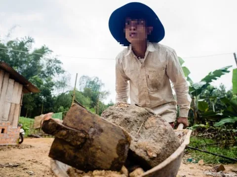 Trúng số độc đắc 3,5 tỷ đồng và cú trượt dài đau đớn của chàng phụ hồ