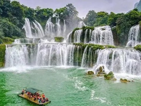 Tập đoàn xây dựng hàng đầu Trung Quốc cùng Vingroup xây cầu Tứ Liên muốn đầu tư vào Cao Bằng