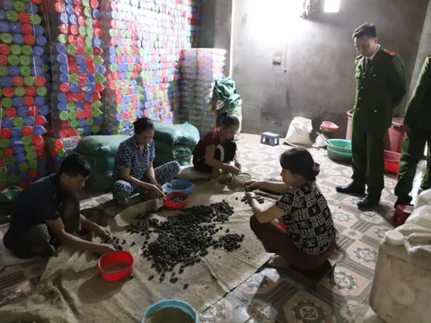 Rúng động Hà Tĩnh: Bóc gỡ đường dây sản xuất thuốc đông y tăng cân giả, thu giữ hơn 1 tấn viên hoàn