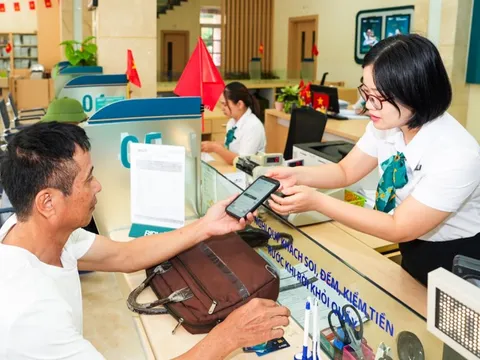 Khi ngân hàng nghỉ Tết, khách hàng cần lưu ý gì?