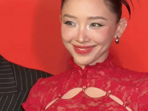 Dáng vẻ khó rời mắt của Tóc Tiên