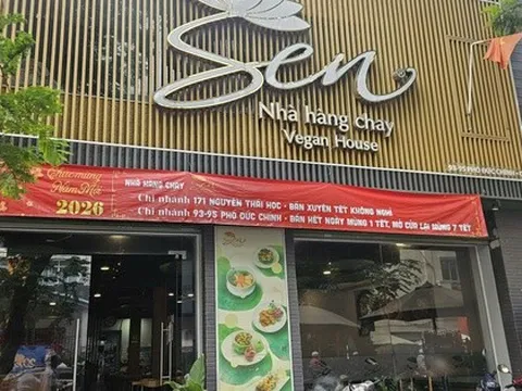 Hàng quán nào ở TPHCM sẽ bán xuyên Tết?