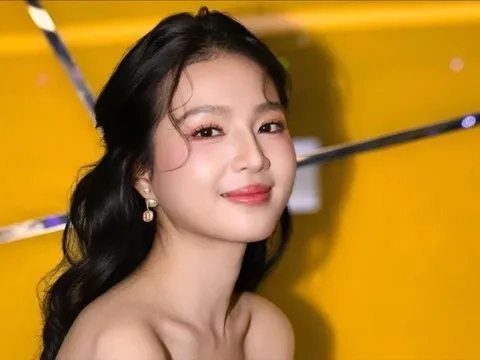 Thêm một phim Việt rời rạp đúng mùng 1 Tết