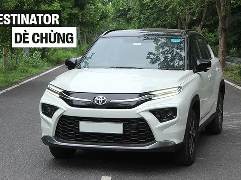 Toyota Urban Cruiser Hyryder lộ bản 7 chỗ mới: Dài hơn, cụm đèn tinh chỉnh lại, có thể cạnh tranh Destinator