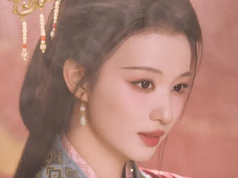 Mỹ nhân đổi đời trên sóng đài quốc gia: Visual đẹp đến mức xuất hiện 20 giây tăng 70 nghìn người theo dõi