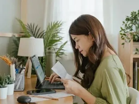 Mùng 4 Tết, khẩn cấp ngồi xuống làm lại kế hoạch tiền bạc cho tháng Giêng