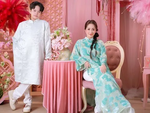 Ngỡ ngàng với diện mạo Kubi nhà Khánh Thi - Phan Hiển: Ngày nào còn bé xíu, nay đã ra dáng "nam thần" phổng phao