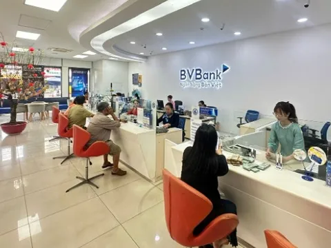 Ngân hàng "chơi lớn" sau Tết: Tung lãi suất 7,6% kèm cơ hội trúng vàng 999.9