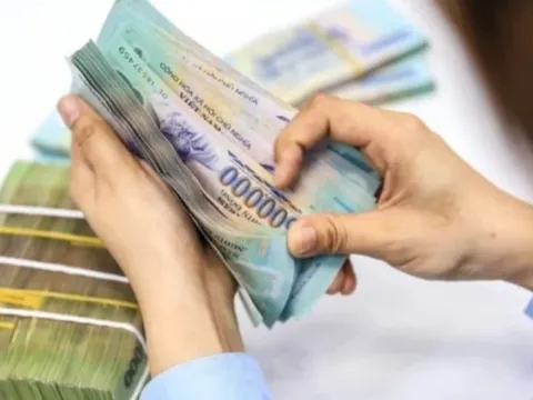 Thu nhập một lãnh đạo doanh nghiệp địa ốc gần 20 tỷ đồng năm 2025