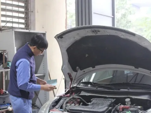 Siết tiêu chuẩn khí thải ô tô: Chủ xe cần làm gì để không bị 'đánh trượt'?