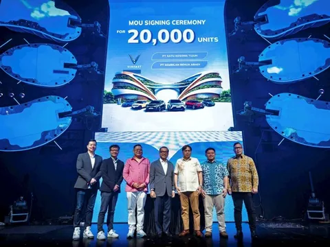 2 khách sộp ở Indonesia mua 20.000 xe VinFast