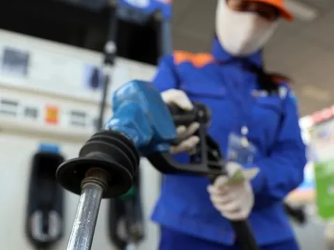 Xử lý nghiêm hành vi gian lận trong kinh doanh xăng dầu và khí LPG