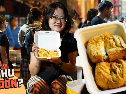 Chờ chực 20 phút săn miếng tàu hũ may mắn giá 30k, mỗi năm chỉ bán một ngày ở TP.HCM