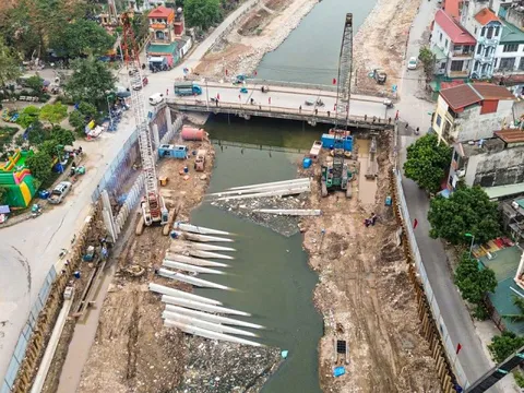 Toàn cảnh công trình cải tạo hạ lưu sông Kim Ngưu gần 700 tỷ đồng sắp cán đích