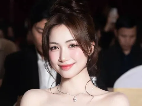 Bị khán giả nhắc nhở, Hòa Minzy nói sẽ hạn chế khoe bạn trai