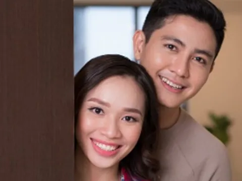 Cưới nhau 10 năm, vợ chồng tôi xây nhà 3 tầng hoành tráng, nhưng vào đến phòng khách thì ai cũng phải giật mình