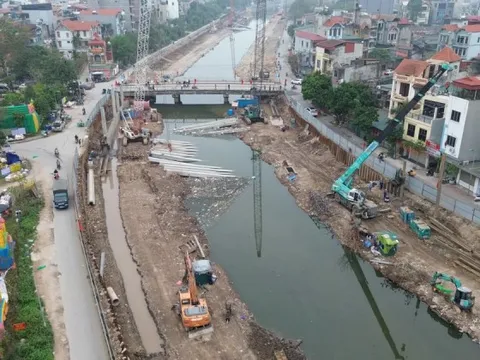 Hình ảnh đại công trường dự án chống ngập khẩn cấp ở Hà Nội